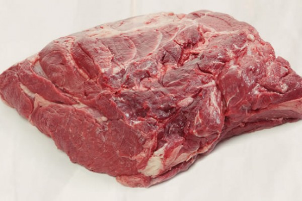 HALAL Frozen Beef forequarter - FRISA FRIGORIFICO RIO DOCE S/A